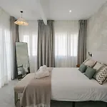 Lujoso Apartamento Con Piscina Compartida 3